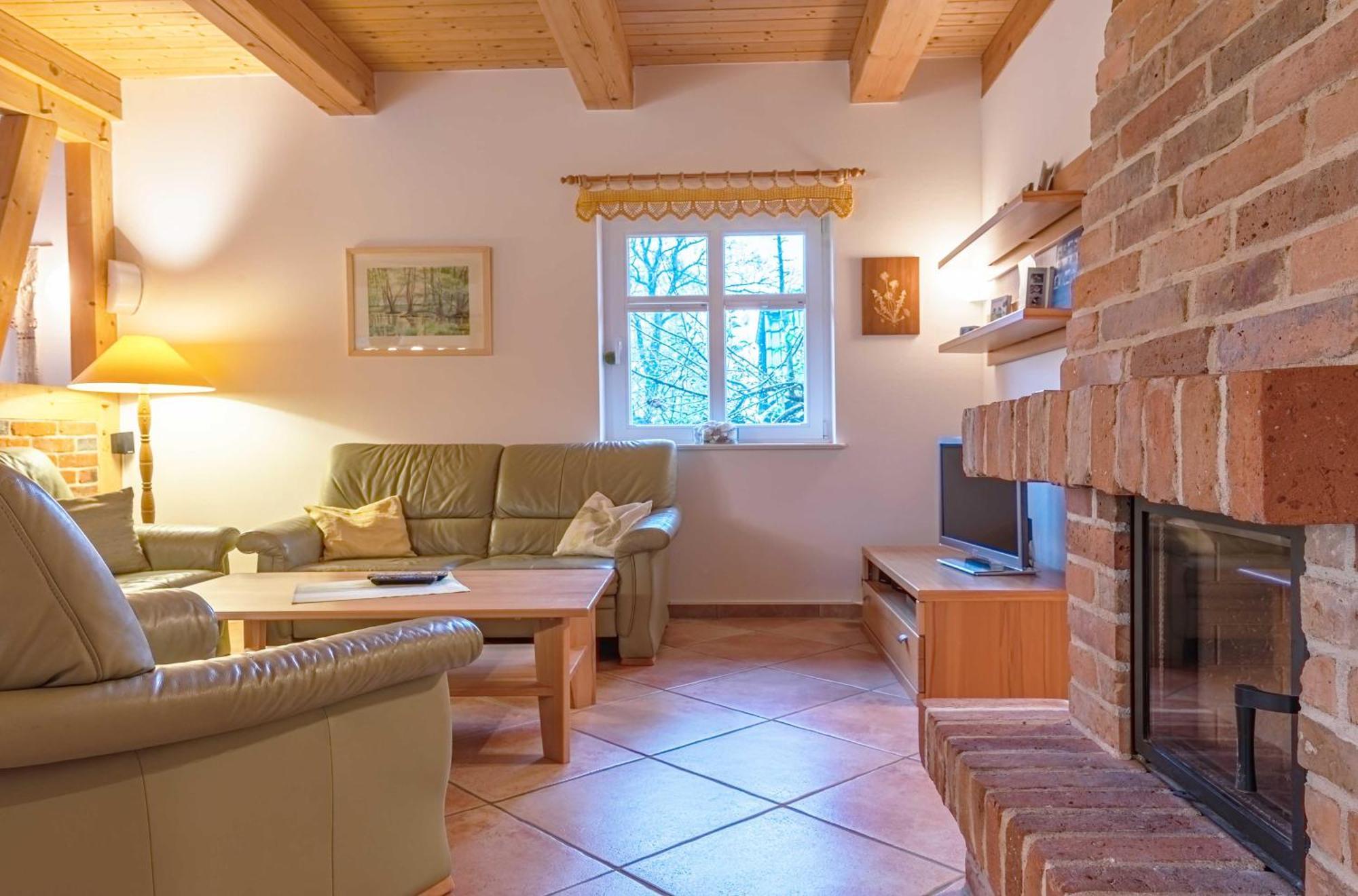 Havelquelle Mit Sauna Und Garten Kratzeburg Exterior photo